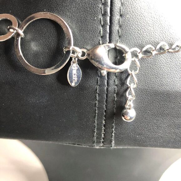 1728 CHICO'S silver tone circle link station necklace 34-37" - Picture 3 of 3